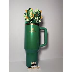 Stanley 2025 St. Patrick’s Day SHAMROCK GREEN 40oz Tumbler BNWT + Custom Bow
